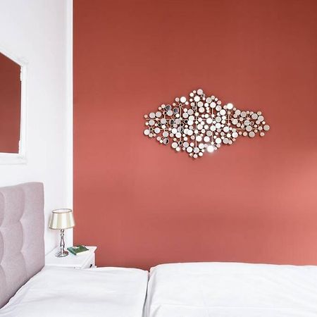 Sc 05 By Rockchair Apartments L Superhost Status L 2 Bedrooms Boxspringbeds Balcony Elevator - Cozy Family & Business Flair Welcomes You! Berlin Exteriör bild