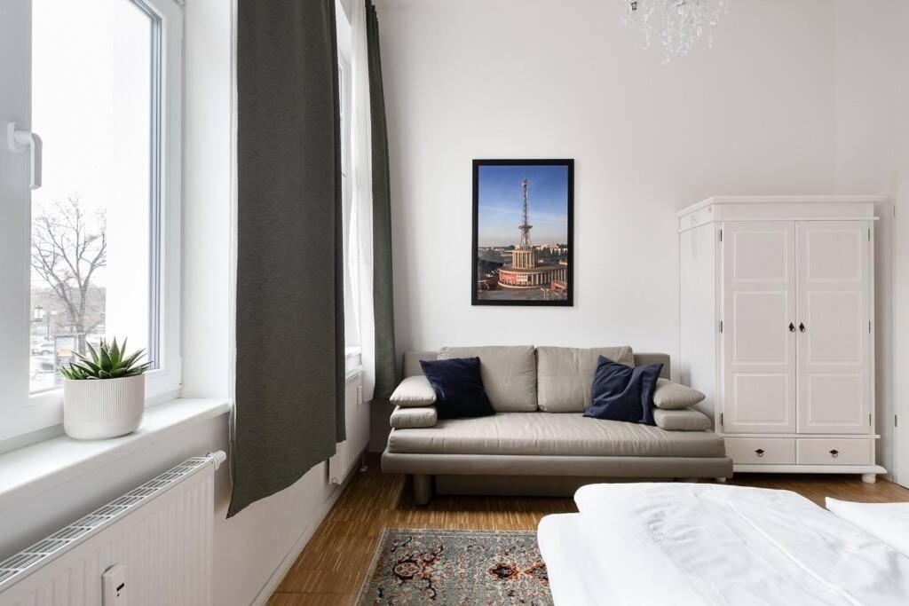 Sc 05 By Rockchair Apartments L Superhost Status L 2 Bedrooms Boxspringbeds Balcony Elevator - Cozy Family & Business Flair Welcomes You! Berlin Exteriör bild