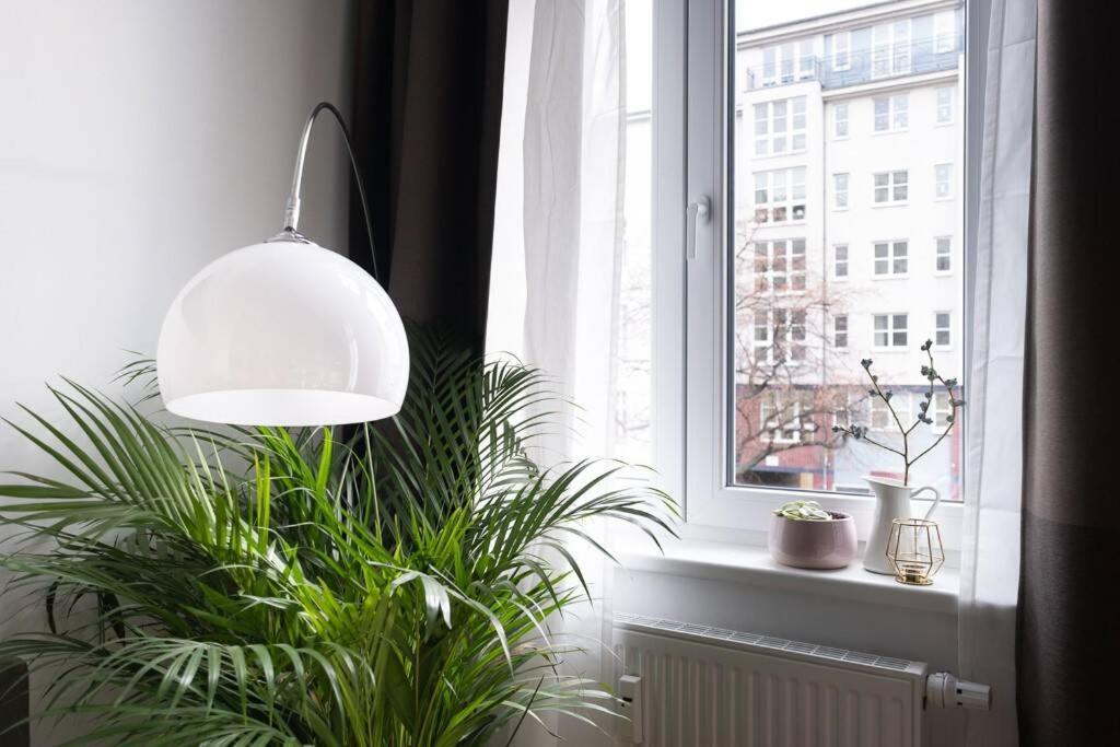 Sc 05 By Rockchair Apartments L Superhost Status L 2 Bedrooms Boxspringbeds Balcony Elevator - Cozy Family & Business Flair Welcomes You! Berlin Exteriör bild